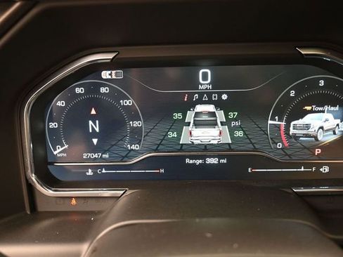 Used 2024 GMC Sierra 1500 AT4X image 9