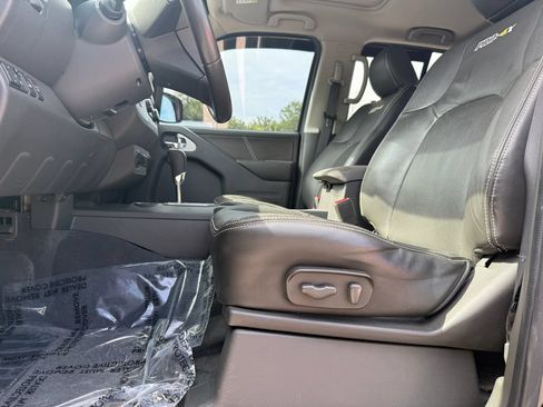 Used 2020 Nissan Frontier PRO-4X w/ Pro-4x Utility Package AWD/4WD image 20