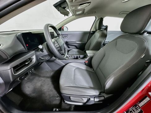 Used 2025 Kia K4 FWD image 13