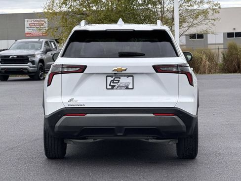 Used 2025 Chevrolet Equinox LT w/ Convenience Package II image 25