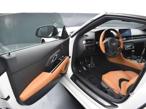 Used 2024 Toyota Supra image 7