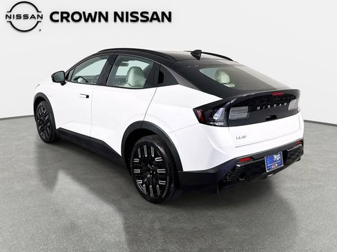 New 2026 Nissan Leaf Platinum+ FWD image 7