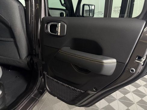 Used 2025 Jeep Wrangler Unlimited Sahara w/ Safety Group AWD/4WD image 39