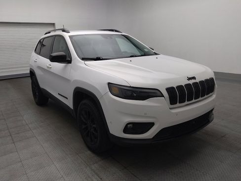 Used 2023 Jeep Cherokee Altitude Lux image 14