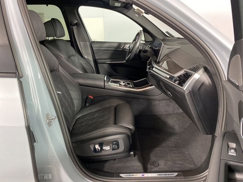 Certified 2025 BMW X5 M60i image 31