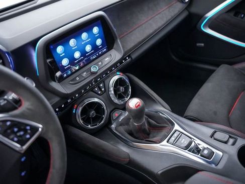 Used 2022 Chevrolet Camaro ZL1 RWD image 47