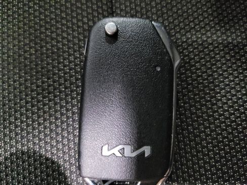 Used 2023 Kia Forte LXS FWD image 32