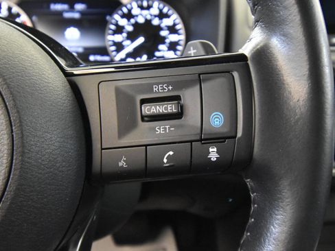 Used 2023 Nissan Rogue SL AWD/4WD image 27