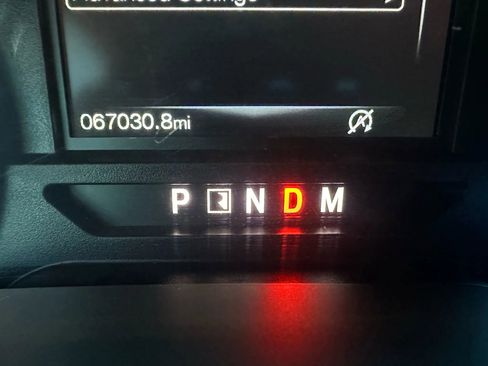 Used 2019 Ford F150 XLT w/ Equipment Group 302A Luxury AWD/4WD image 49