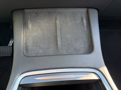 Used 2024 Tesla Model Y Long Range image 13