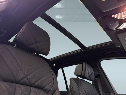 Used 2026 BMW X5 xDrive50e w/ M Sport Package image 14