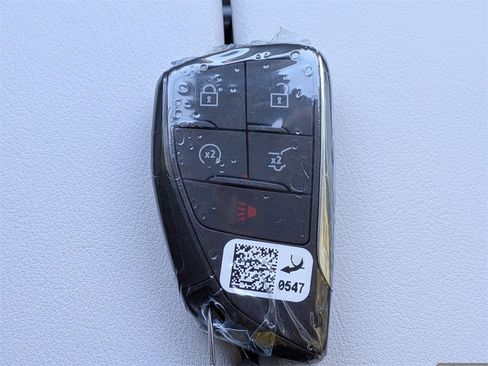 New 2026 Buick Envision Avenir image 32