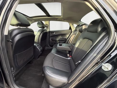 Used 2019 Kia Optima S w/ S Panoramic Sunroof Package image 13