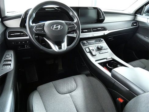 Used 2021 Hyundai Palisade SEL w/ Convenience Package image 4
