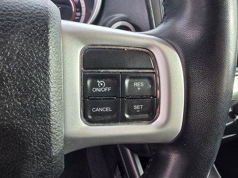 Used 2020 Dodge Journey SE w/ SE Popular Equipment Group image 17