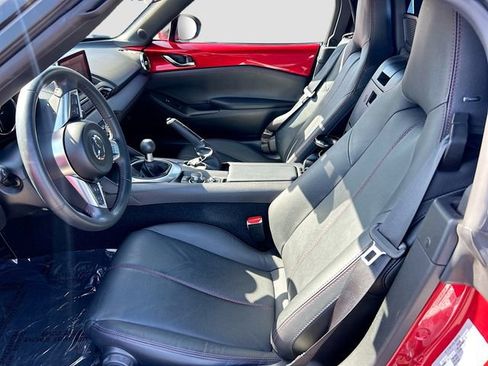 Used 2016 MAZDA MX-5 Miata Grand Touring RWD image 16