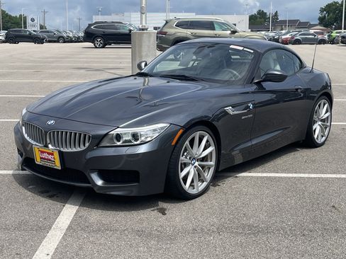 Used 2016 BMW Z4 sDrive35i RWD image 31