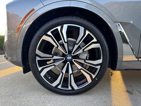 New 2026 BMW X7 xDrive40i w/ Executive Package image 29