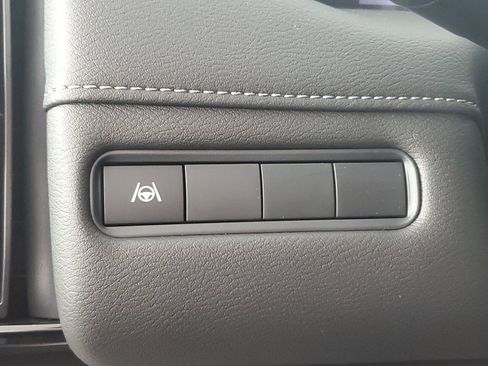 New 2026 Nissan Armada SV image 26