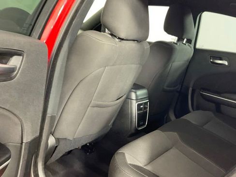 Used 2022 Dodge Charger SXT RWD image 14