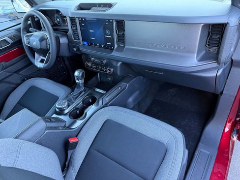 New 2026 Ford Bronco 2-Door image 18