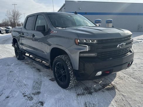Used 2021 Chevrolet Silverado 1500 LT Trail Boss w/ Convenience Package II image 9