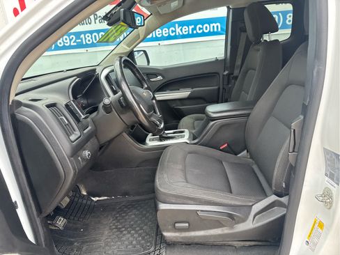 Used 2021 Chevrolet Colorado LT w/ Safety Package RWD image 23