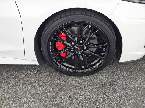 Used 2023 Chevrolet Corvette Stingray Preferred Cpe w/ Z51 Performance Package image 9