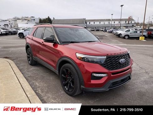 Used 2020 Ford Explorer ST w/ ST Street Pack image 8