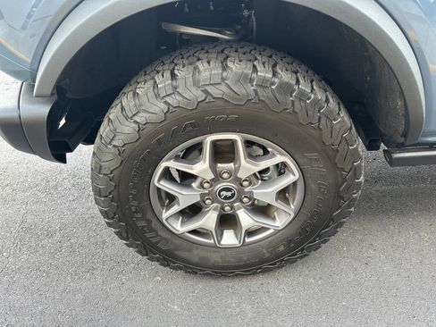 Used 2025 Ford Bronco Badlands AWD/4WD image 10