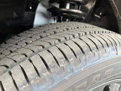 New 2026 Jeep Compass Latitude image 43