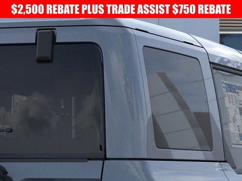 New 2025 Ford Bronco Outer Banks w/ Sasquatch Package image 25