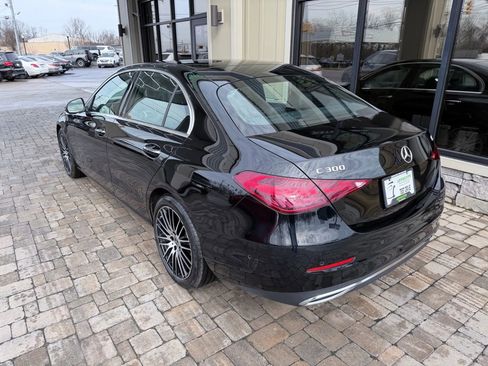 Used 2024 Mercedes-Benz C 300 Sedan image 4