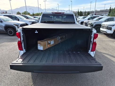 Used 2026 Chevrolet Silverado 1500 LT Trail Boss w/ Convenience Package II AWD/4WD image 29