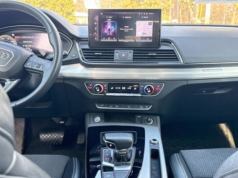 Used 2021 Audi Q5 e Premium Plus w/ Premium Plus Package image 14