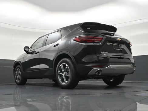 Used 2026 Chevrolet Blazer LT FWD image 26