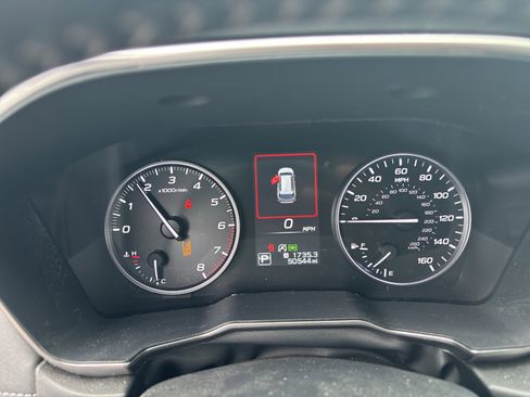Used 2023 Subaru Outback Limited AWD/4WD image 13