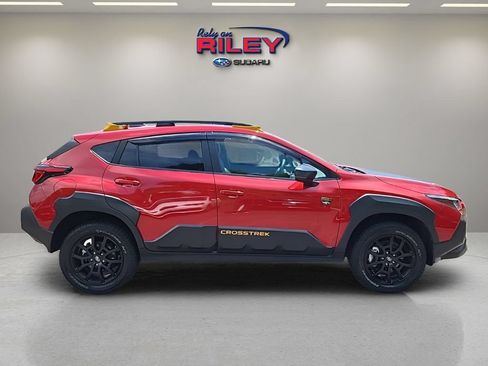 Certified 2024 Subaru Crosstrek 2.5i Wilderness w/ Wilderness Package AWD/4WD image 6