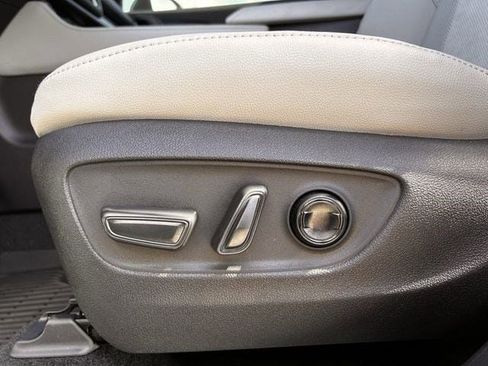 New 2026 Toyota Grand Highlander AWD Hybrid image 25