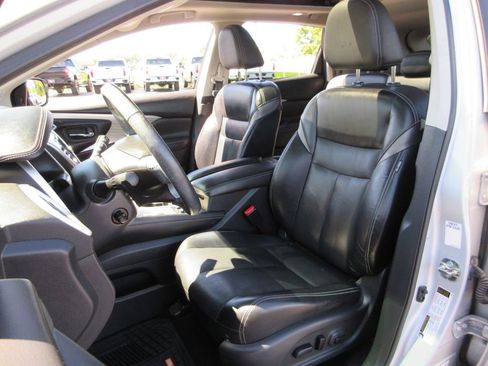 Used 2018 Nissan Murano Platinum AWD/4WD image 21