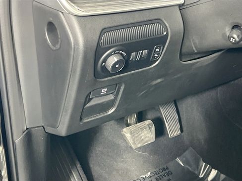 Used 2022 Jeep Wagoneer Series II image 10