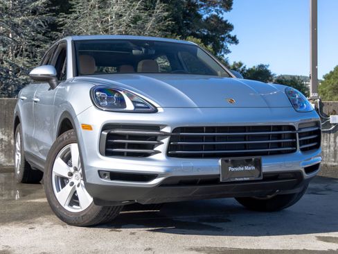 Used 2020 Porsche Cayenne image 9