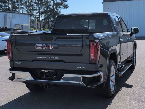 Used 2021 GMC Sierra 1500 SLT w/ SLT Premium Package AWD/4WD image 3