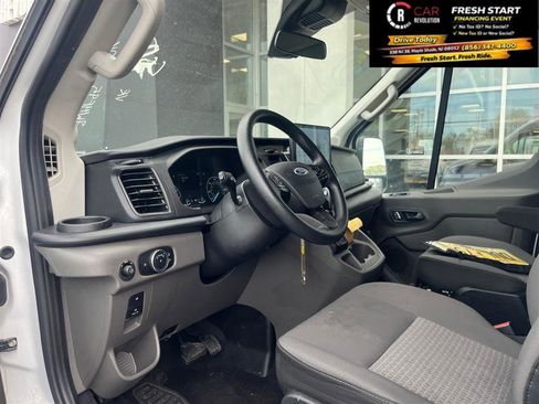 Used 2024 Ford Transit 350 XLT image 14