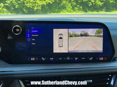 Used 2025 Chevrolet Tahoe LT AWD/4WD image 33