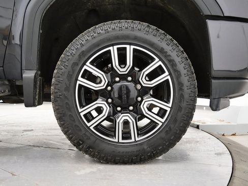 Used 2020 GMC Sierra 2500 AT4 w/ AT4 Premium Package image 35