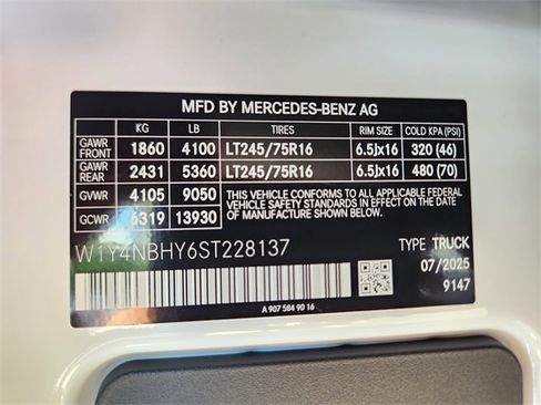 New 2025 Mercedes-Benz Sprinter 2500 image 25