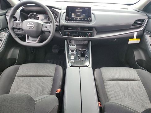 New 2026 Nissan Rogue SV w/ Cold Weather Package image 10