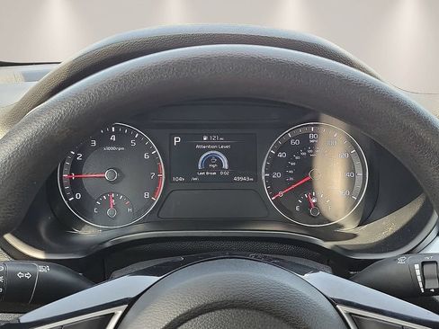 Used 2024 Kia Forte LXS FWD image 18