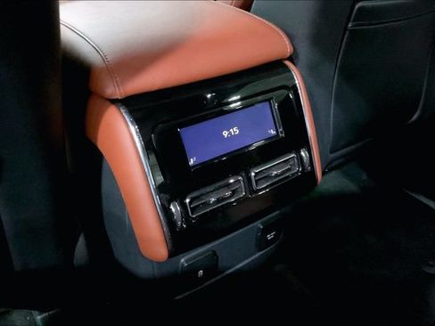Used 2025 Lincoln Aviator Reserve w/ Equipment Group 201A AWD/4WD image 36